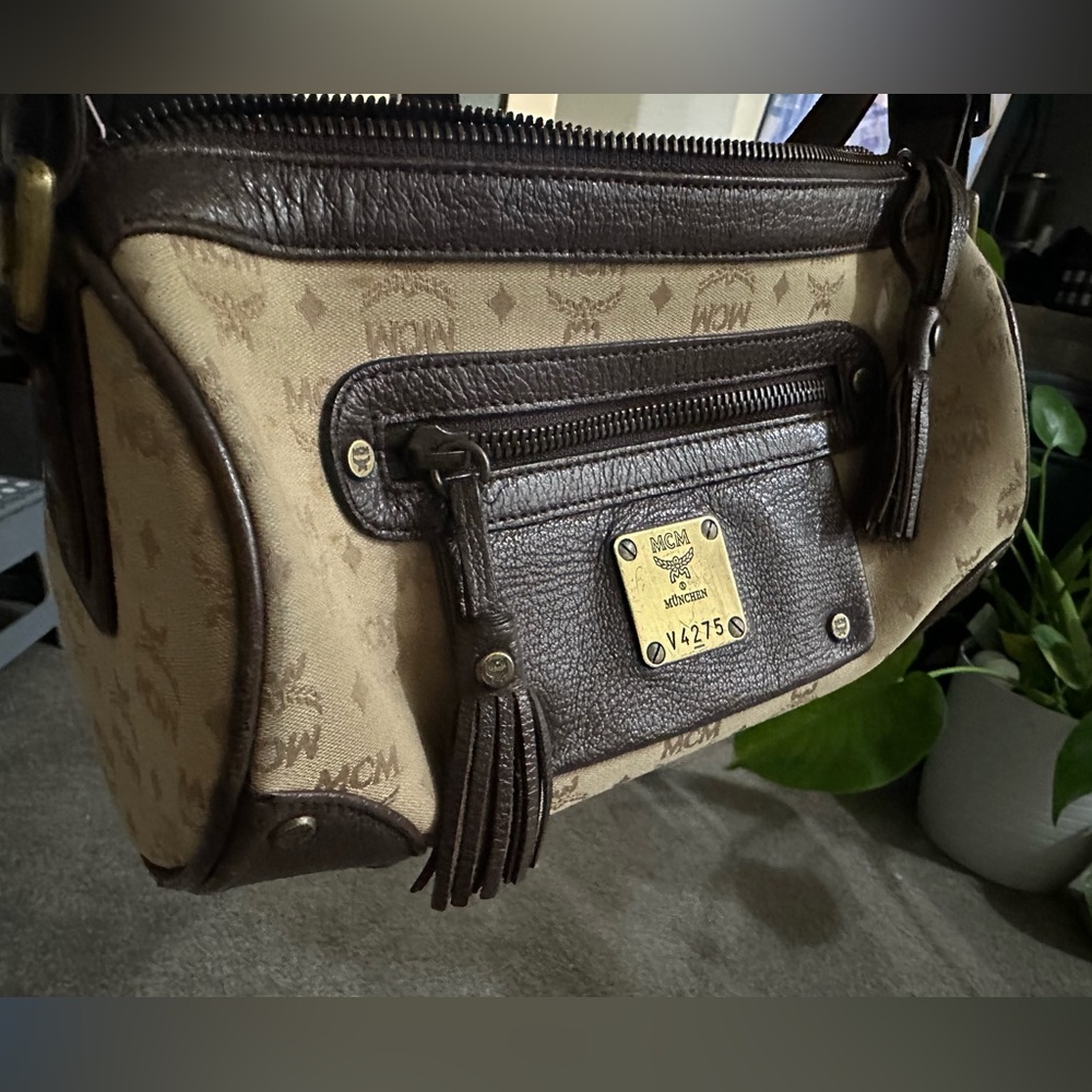 Mcm sling bag Visetos